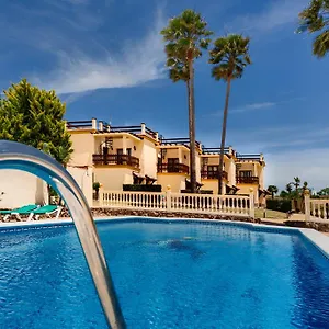 https://apartamentos-villafaro-conil.es-andalucia.com