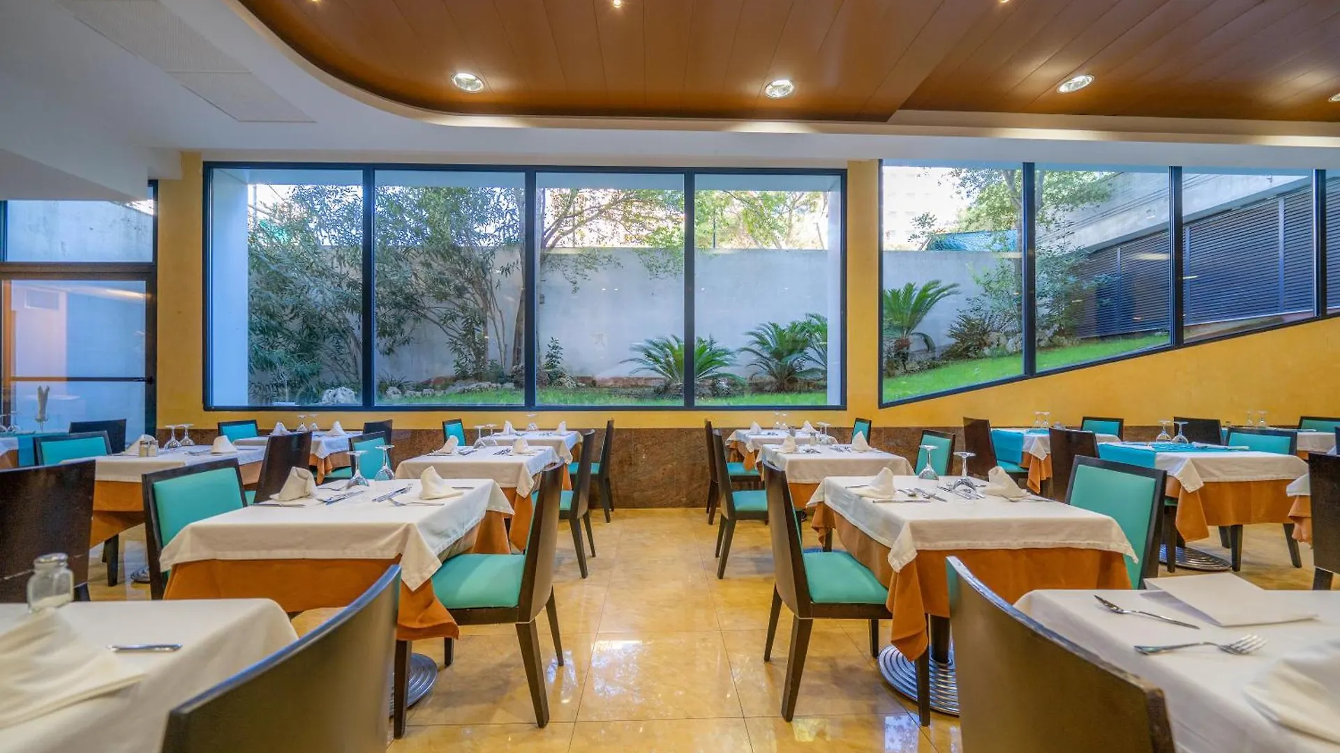 Hotel Blaucel Blanes